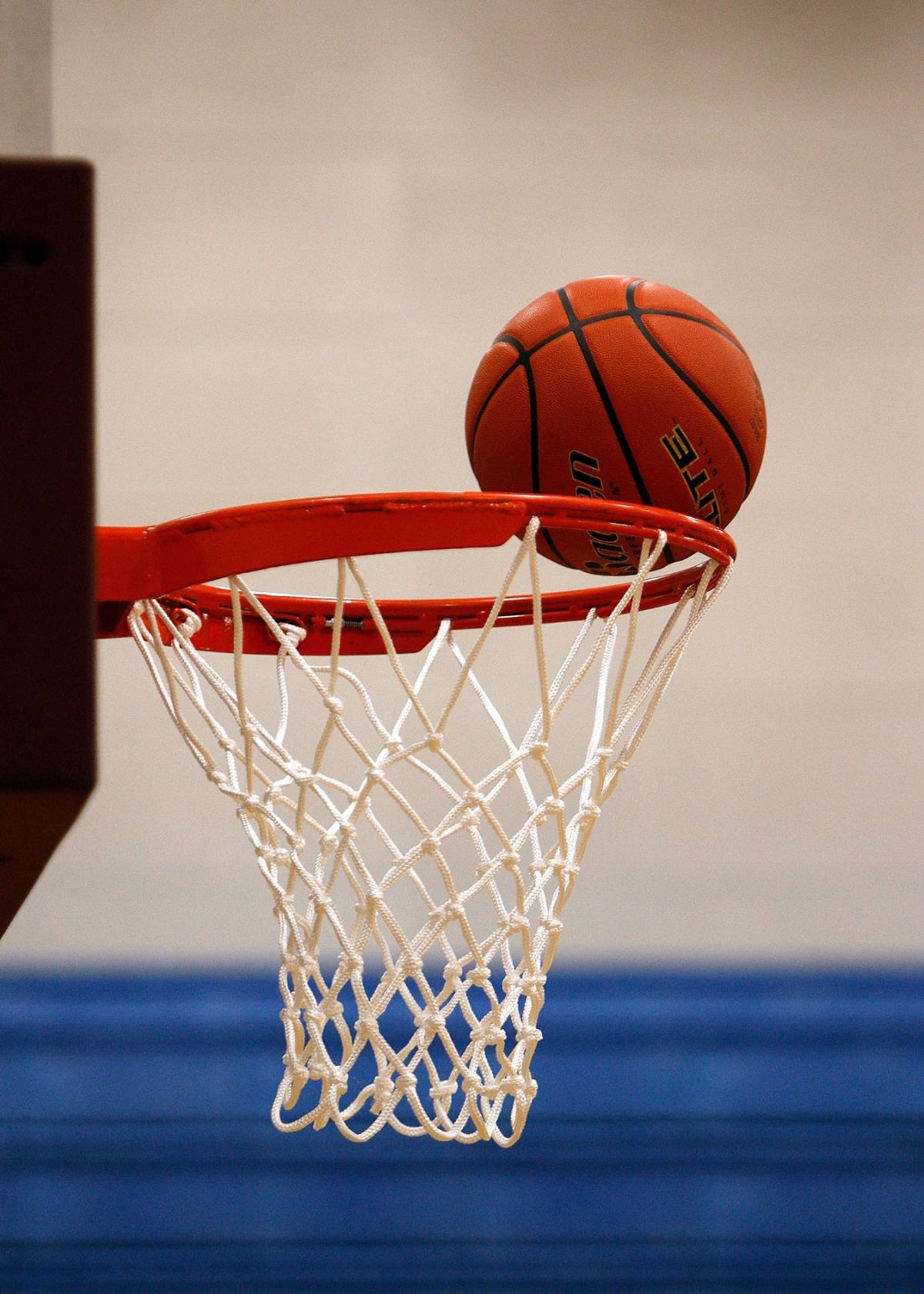 Basketball hoop height