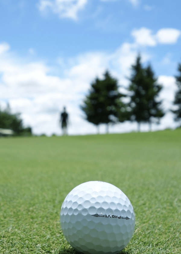 5 Best Low Spin Golf Balls for Longer, Straighter Shots